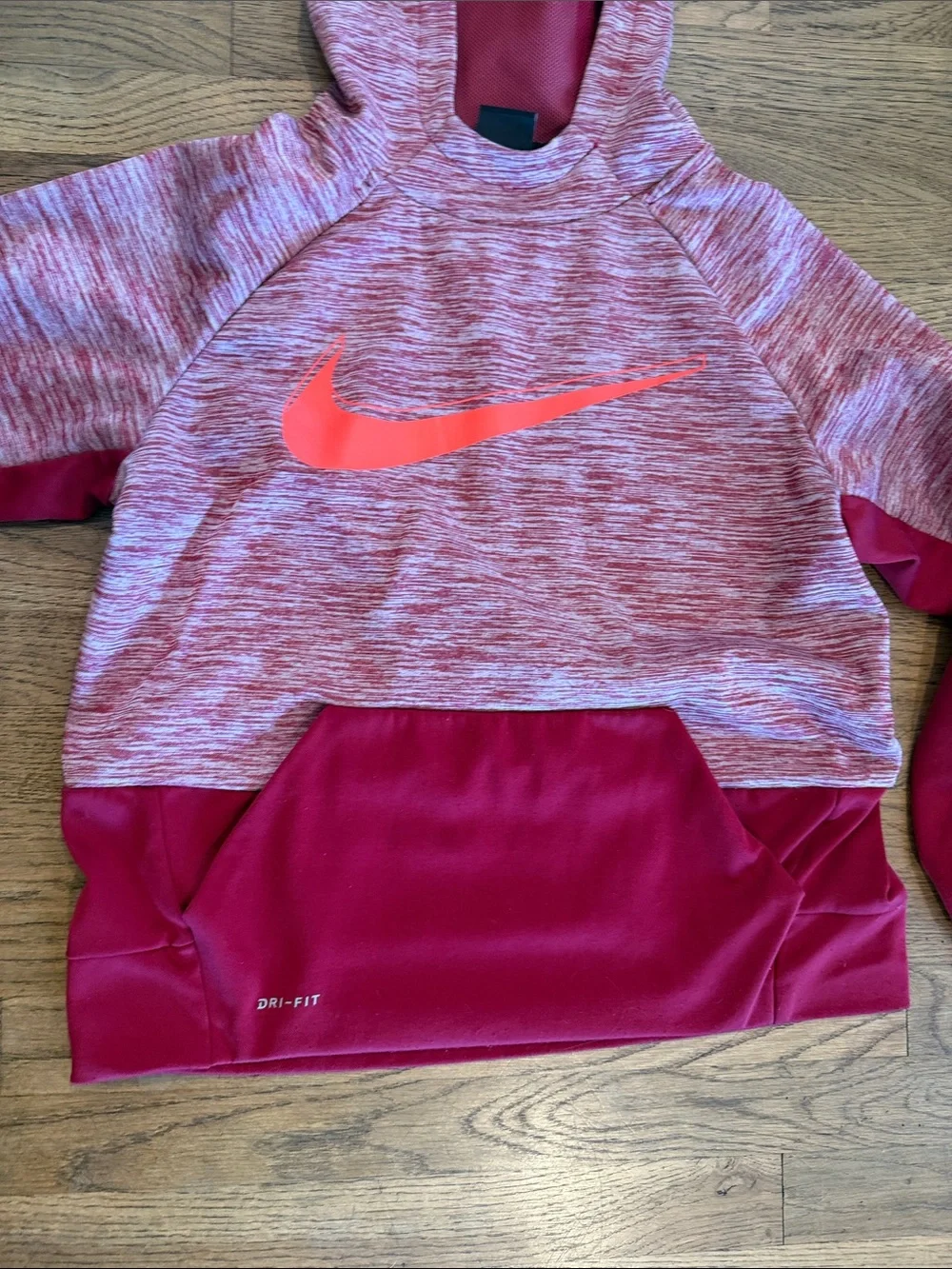 Nike Kids Pullover Hoodie with Bright Swoosh size large
